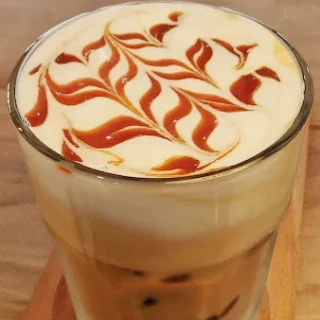 Caramel Macchiato Caffe Latte